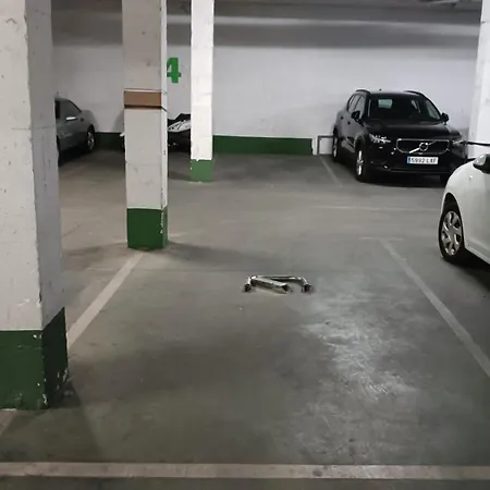 Sherryflat Caballeros - Parking Apartman *